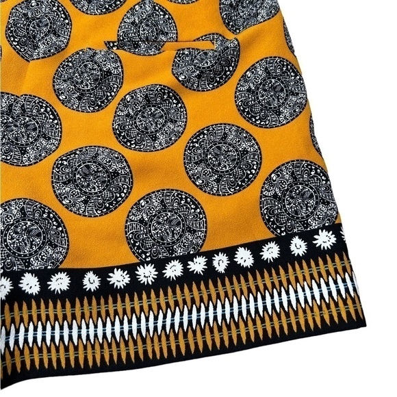 Ann Taylor Mustard Yellow Medallion Print Dressy Casual  Drape Short Size 2 - Picture 11 of 16